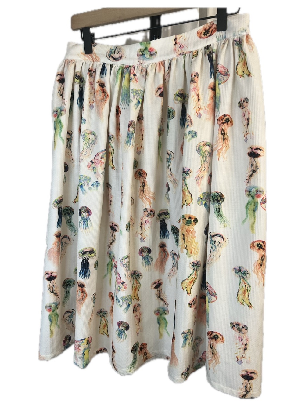 re:named Artsy White Midi Skirt with Colorful Jellyfish Print